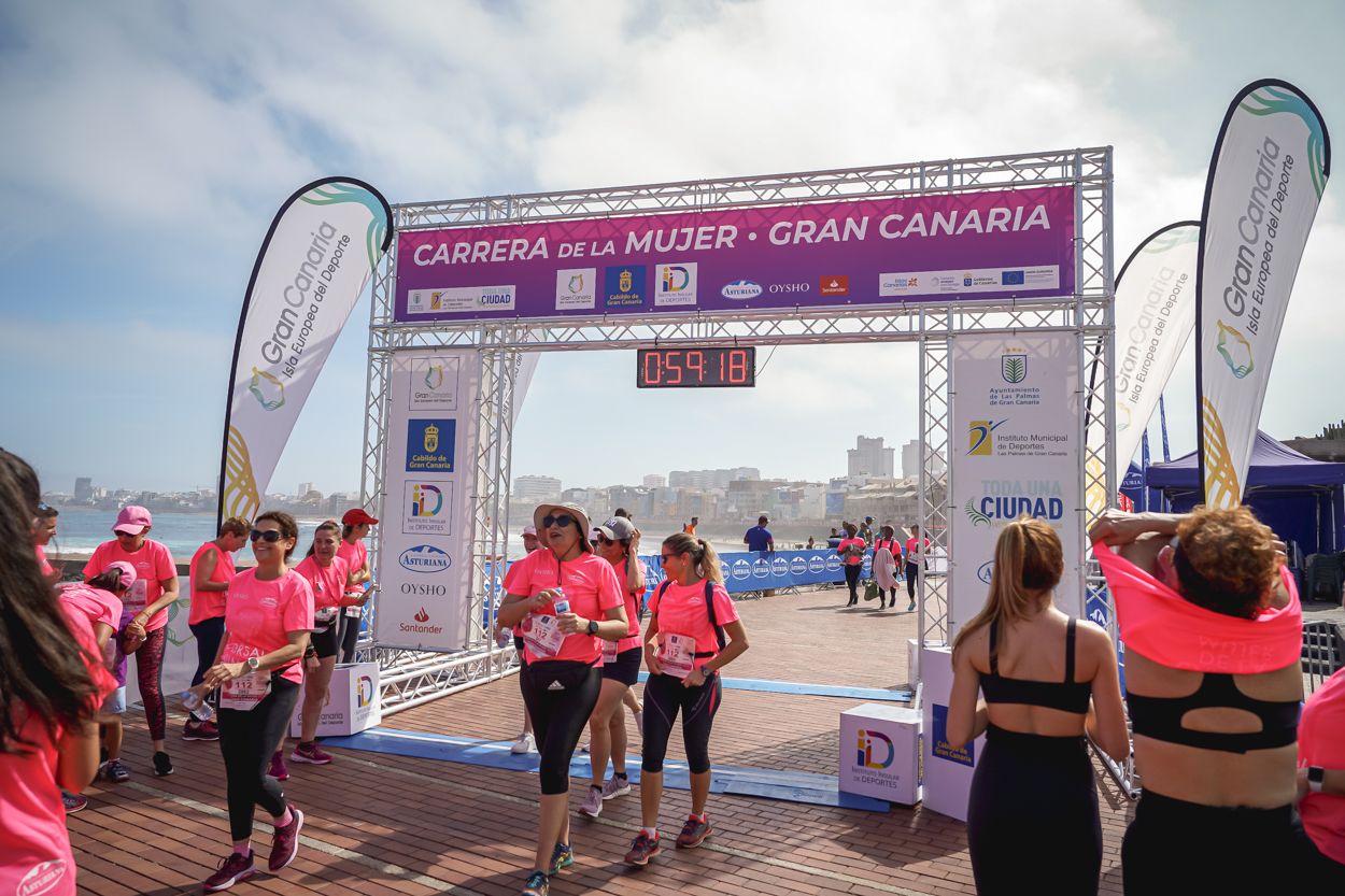 Las fotos de meta de la Carrera de la Mujer de Gran Canaria 11 58 29 15701 O
