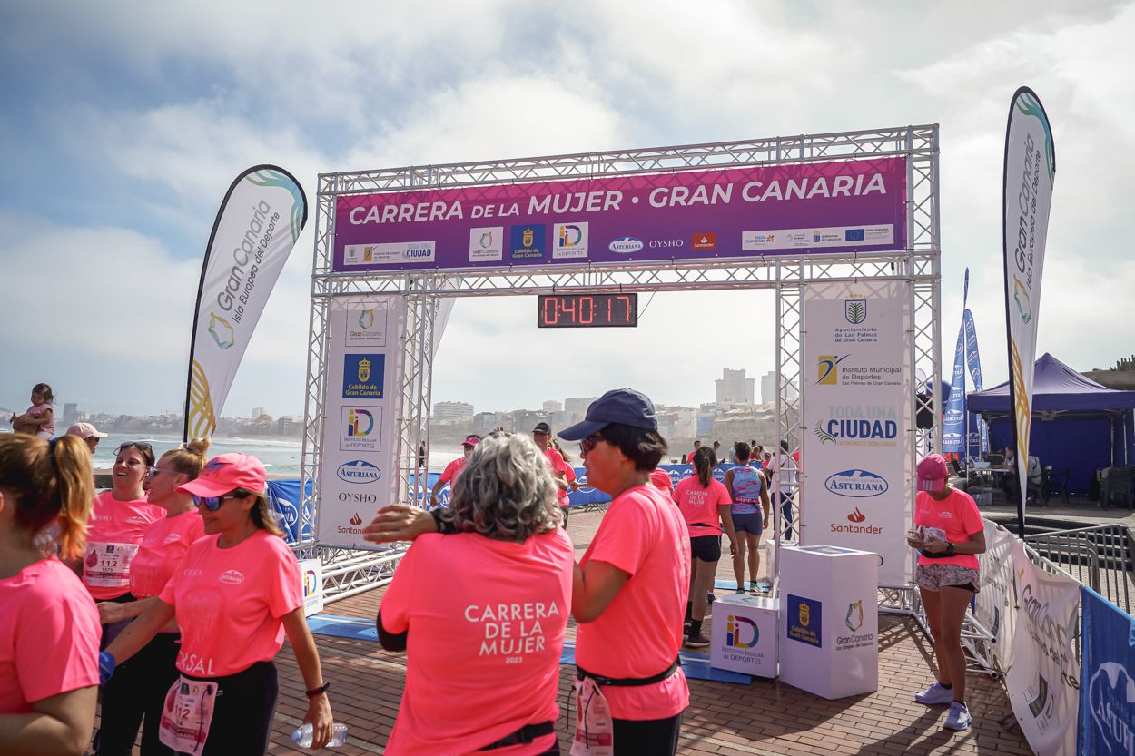 Las fotos de meta de la Carrera de la Mujer de Gran Canaria 11 39 28 15701 O