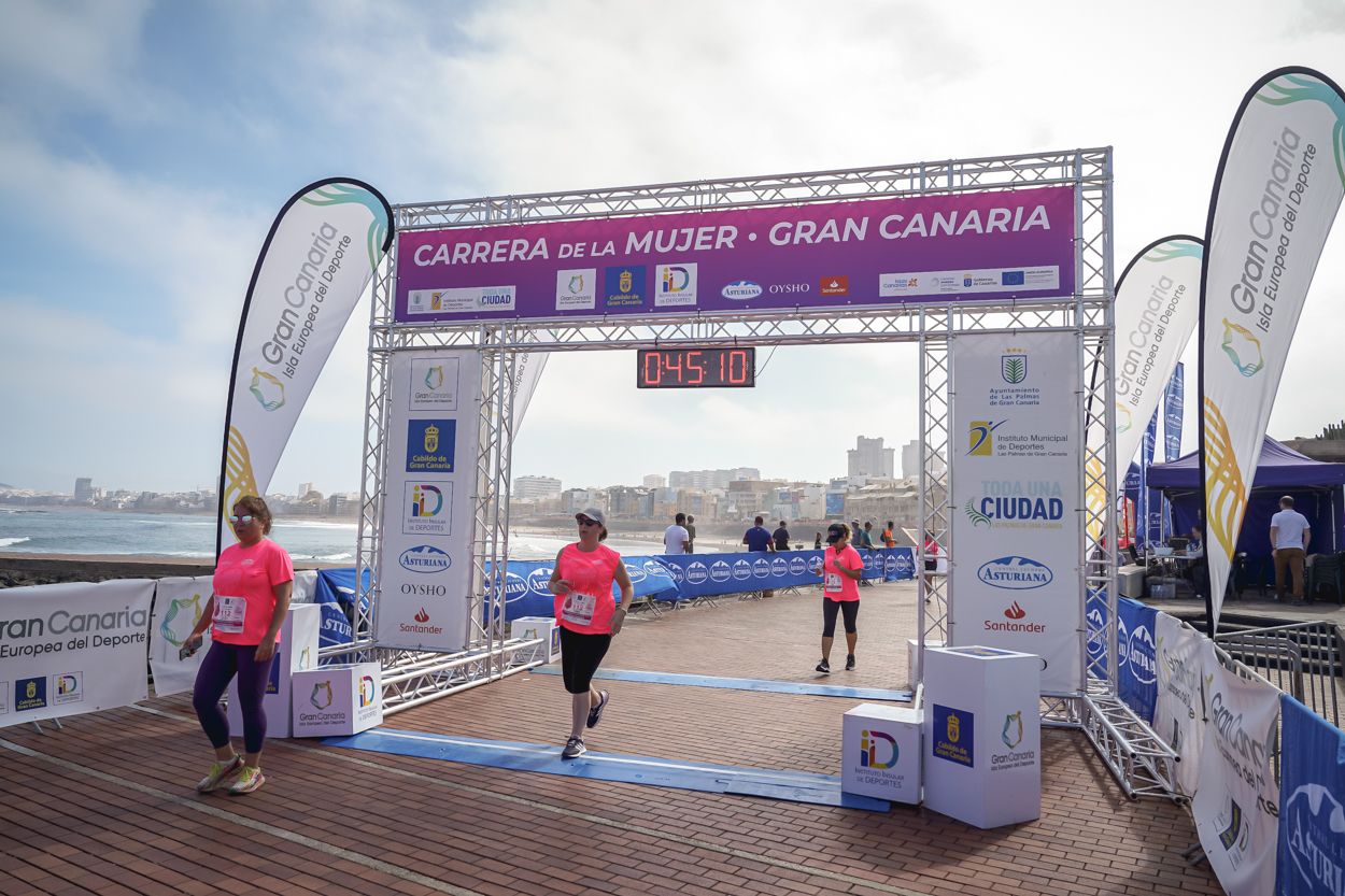 Las fotos de meta de la Carrera de la Mujer de Gran Canaria 11 44 20 15701 O
