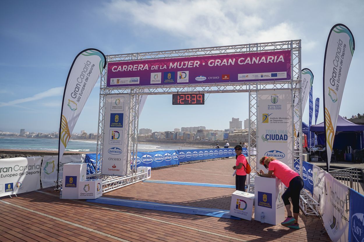 Las fotos de meta de la Carrera de la Mujer de Gran Canaria 12 28 49 15701 O
