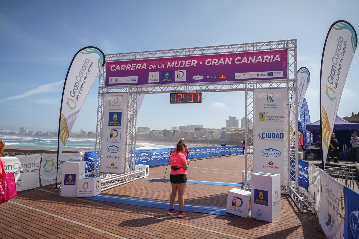 Las fotos de meta de la Carrera de la Mujer de Gran Canaria 12 23 48 15701 O
