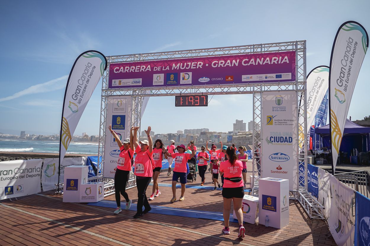 Las fotos de meta de la Carrera de la Mujer de Gran Canaria 12 18 47 15701 O