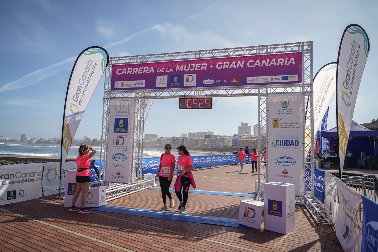 Las fotos de meta de la Carrera de la Mujer de Gran Canaria 12 08 40 15701 O
