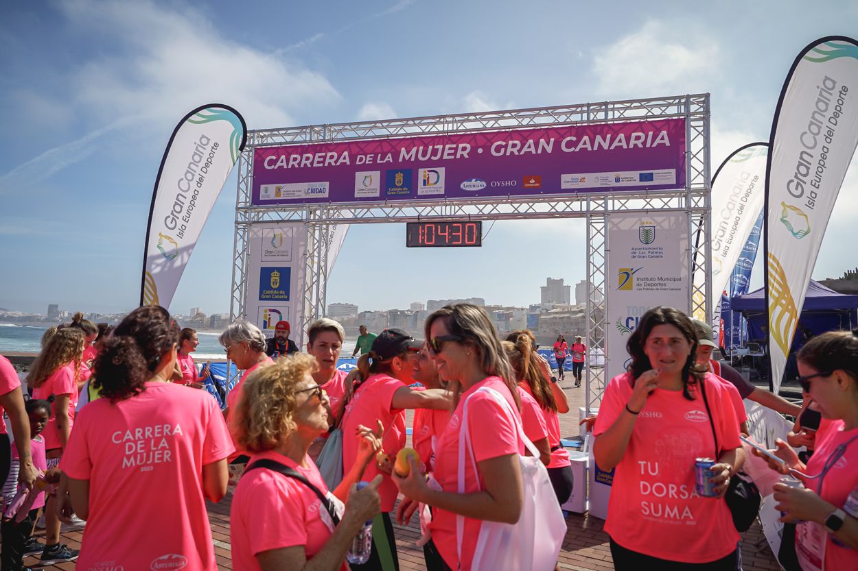 Las fotos de meta de la Carrera de la Mujer de Gran Canaria 12 03 41 15701 O