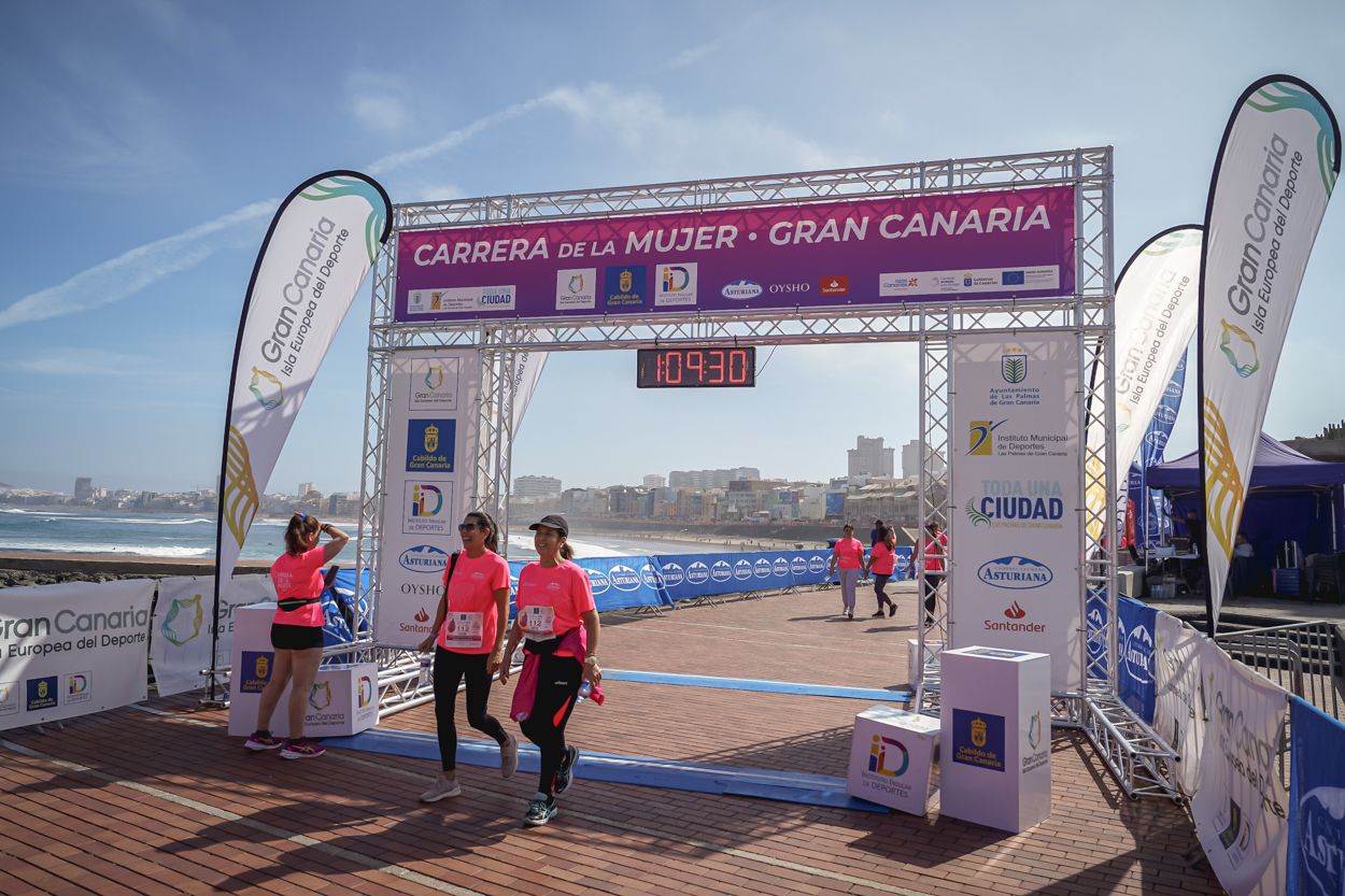 Las fotos de meta de la Carrera de la Mujer de Gran Canaria 12 08 41 15701 O