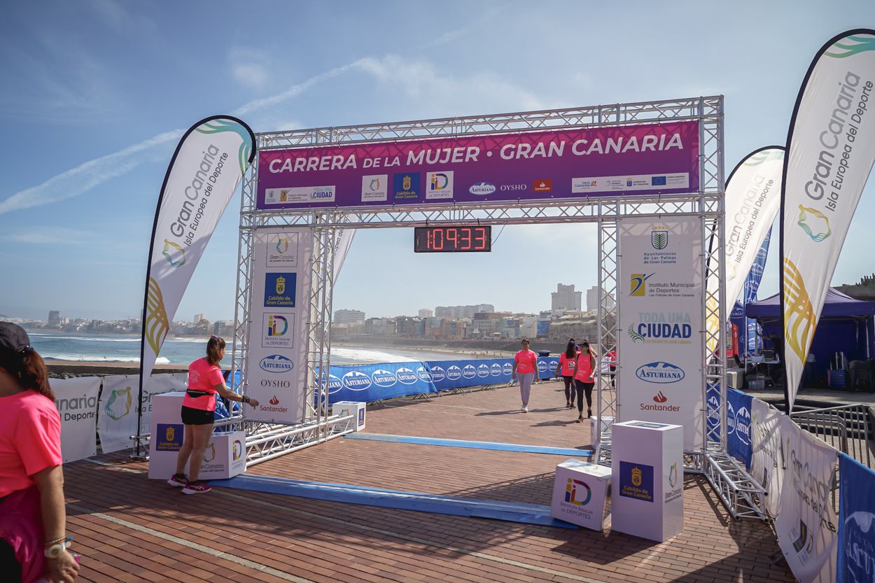 Las fotos de meta de la Carrera de la Mujer de Gran Canaria 12 08 43 15701 O