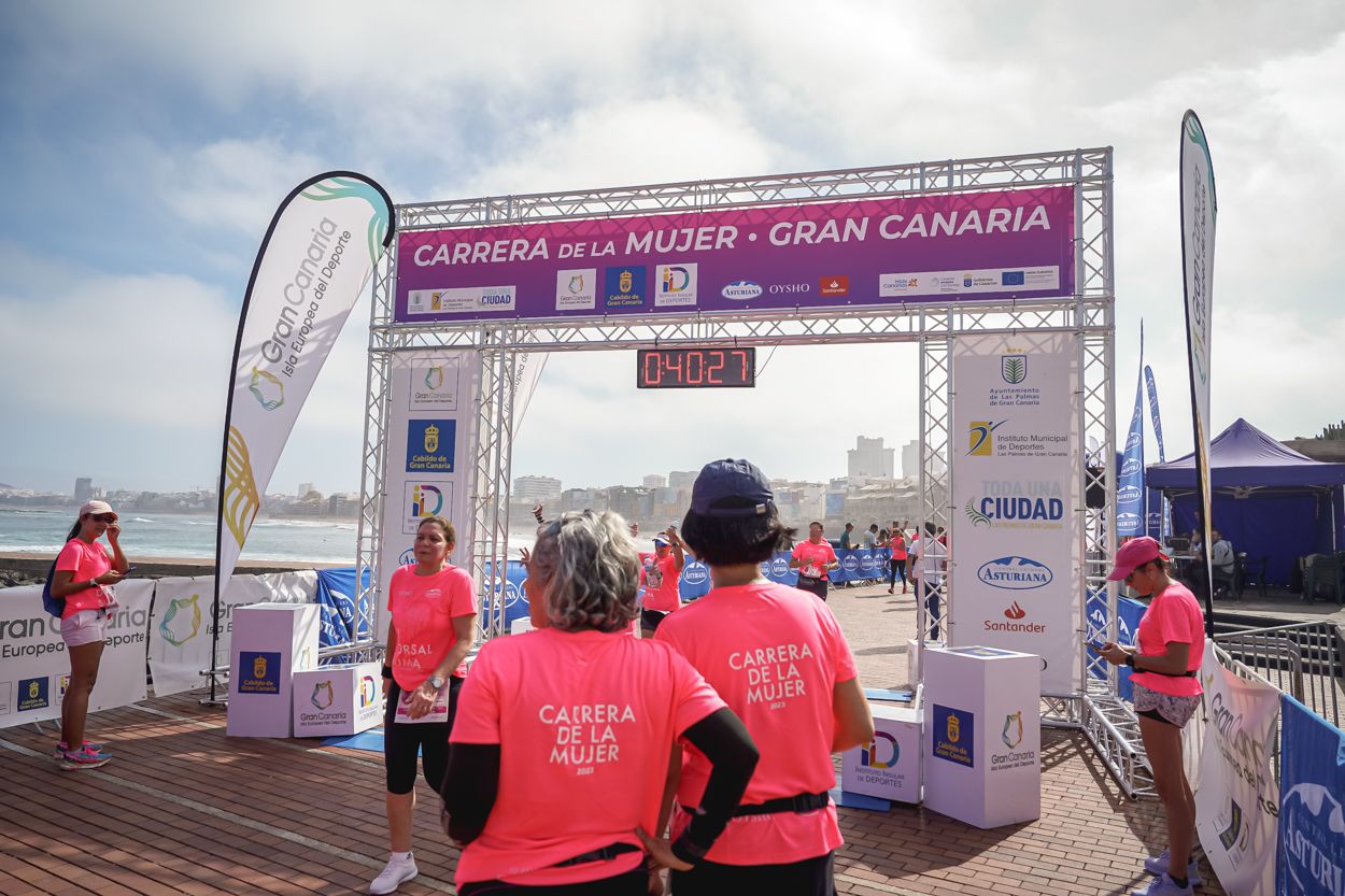 Las fotos de meta de la Carrera de la Mujer de Gran Canaria 11 39 38 15701 O