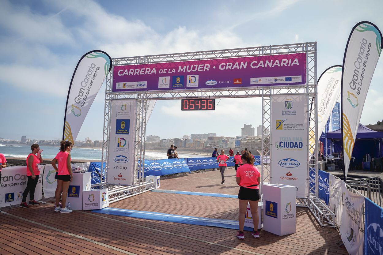Las fotos de meta de la Carrera de la Mujer de Gran Canaria 11 53 47 15701 O