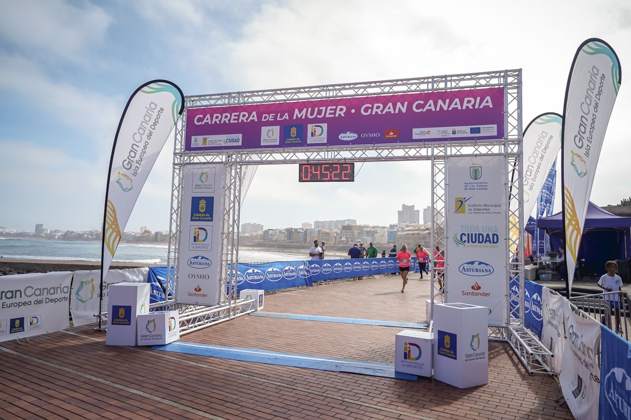 Las fotos de meta de la Carrera de la Mujer de Gran Canaria 11 44 33 15701 O