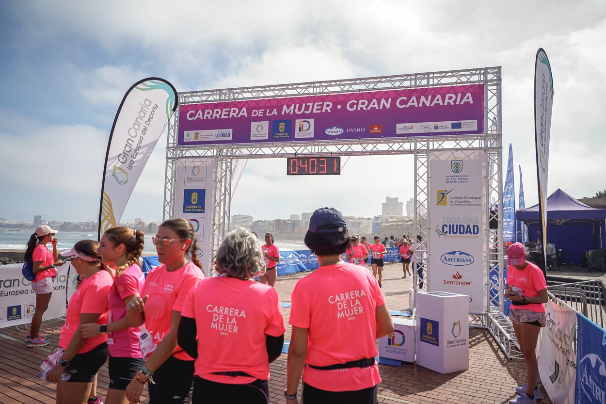 Las fotos de meta de la Carrera de la Mujer de Gran Canaria 11 39 42 15701 O