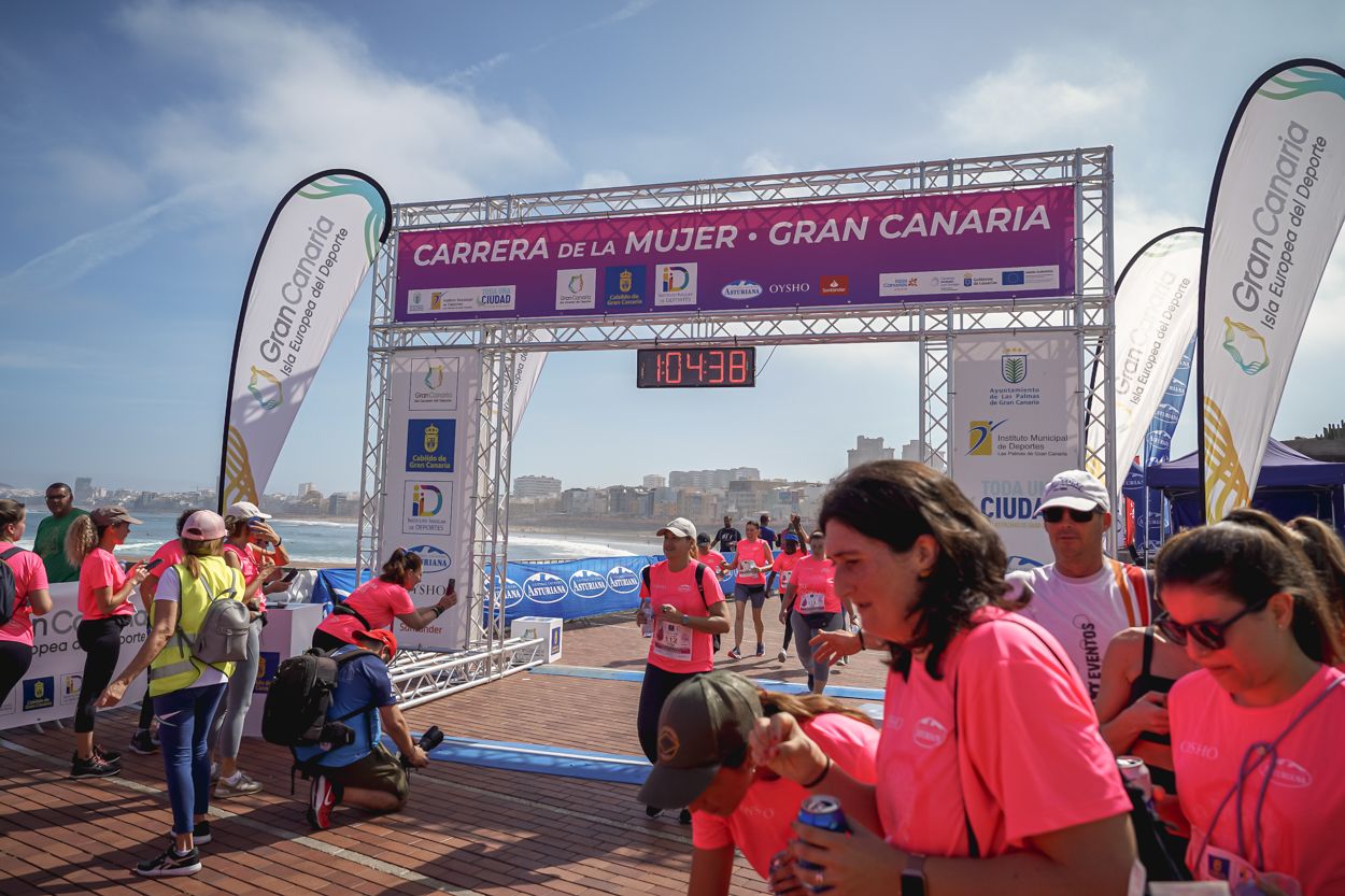 Las fotos de meta de la Carrera de la Mujer de Gran Canaria 12 03 49 15701 O