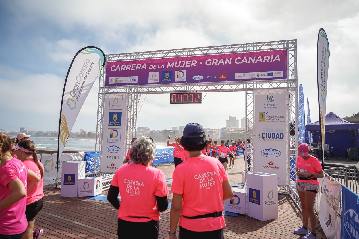 Las fotos de meta de la Carrera de la Mujer de Gran Canaria 11 39 43 15701 O