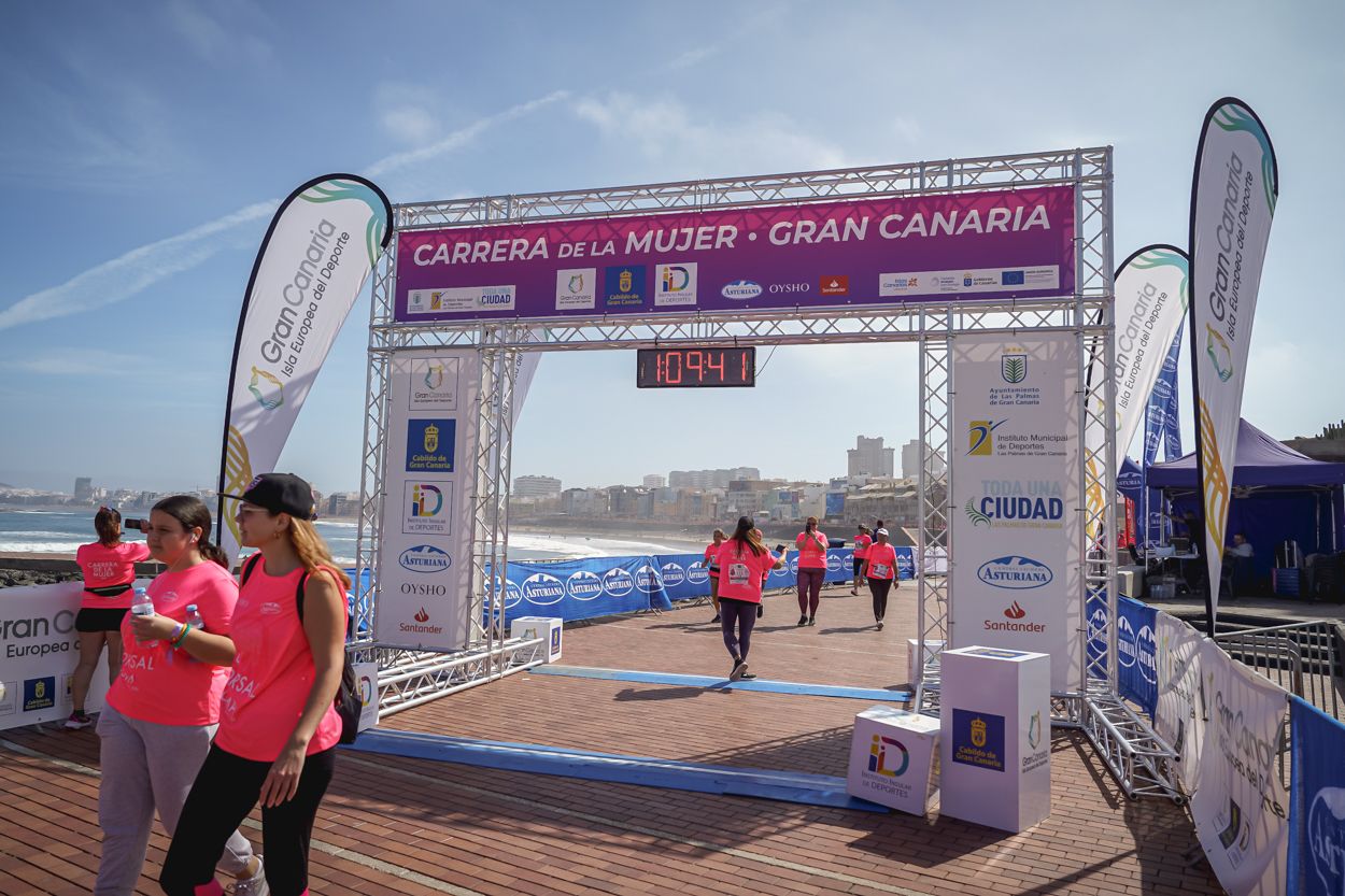 Las fotos de meta de la Carrera de la Mujer de Gran Canaria 12 08 51 15701 O
