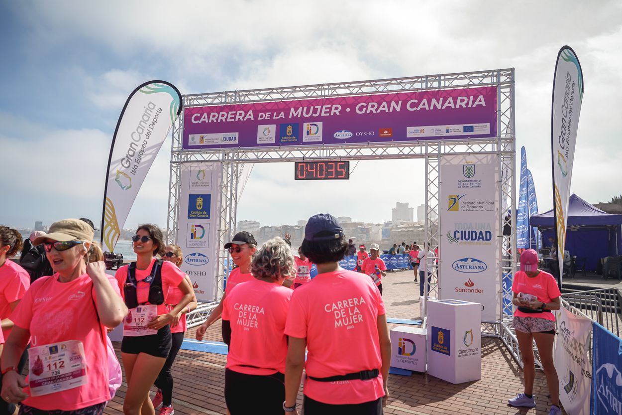 Las fotos de meta de la Carrera de la Mujer de Gran Canaria 11 39 46 15701 O