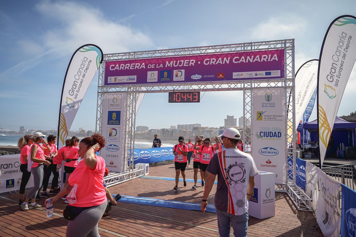 Las fotos de meta de la Carrera de la Mujer de Gran Canaria 12 03 54 15701 O