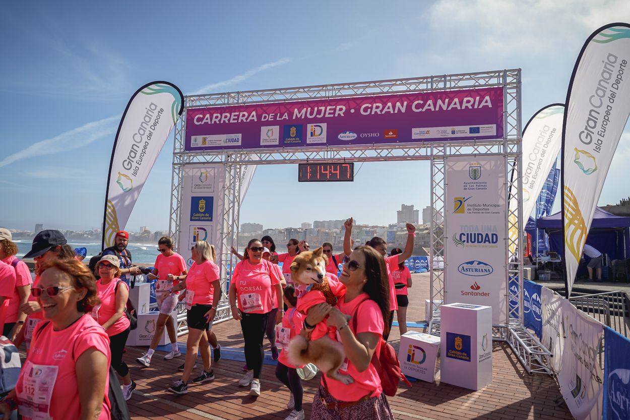 Las fotos de meta de la Carrera de la Mujer de Gran Canaria 12 13 58 15701 O