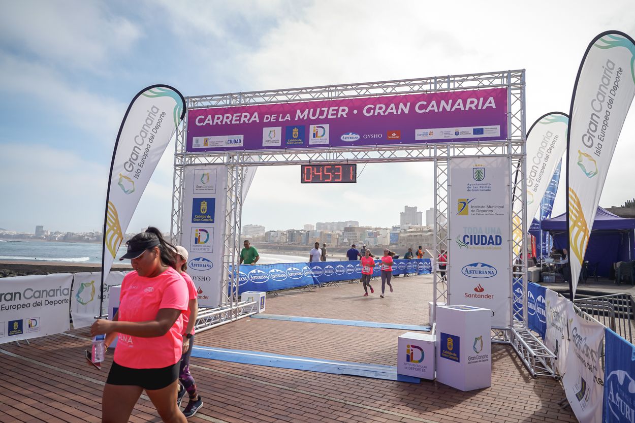 Las fotos de meta de la Carrera de la Mujer de Gran Canaria 11 44 42 15701 O