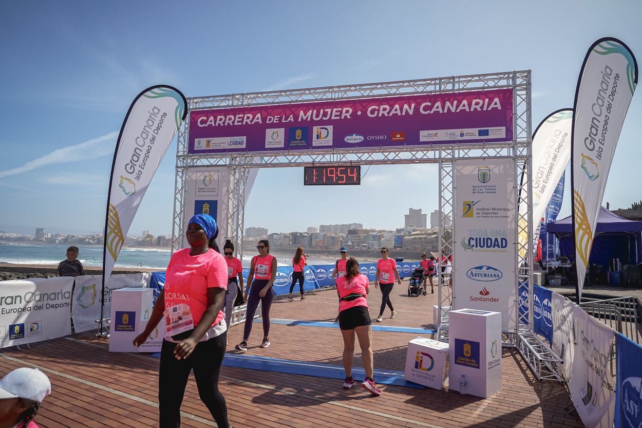 Las fotos de meta de la Carrera de la Mujer de Gran Canaria 12 19 05 15701 O