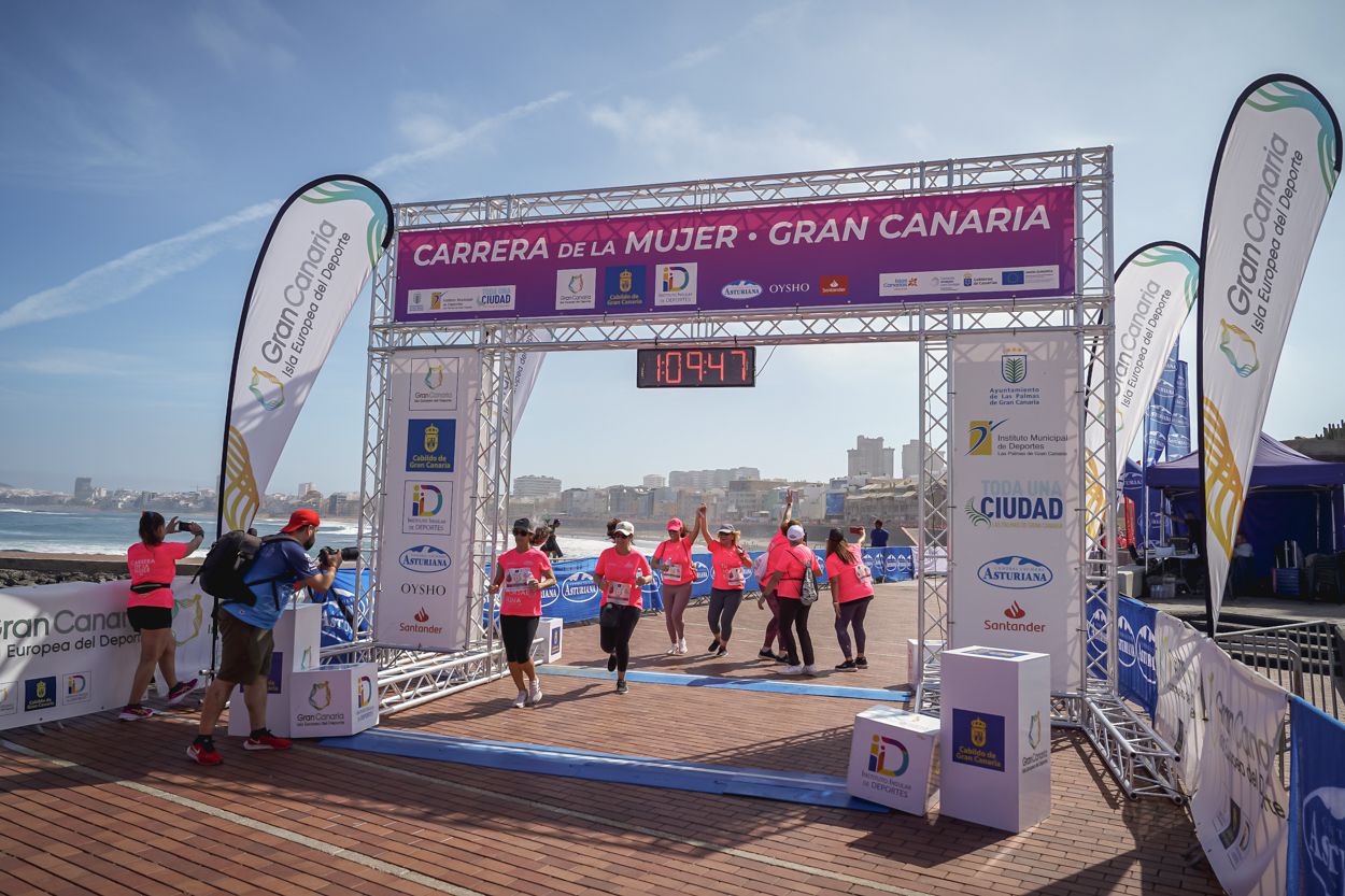 Las fotos de meta de la Carrera de la Mujer de Gran Canaria 12 08 58 15701 O
