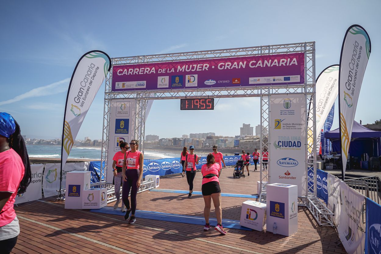 Las fotos de meta de la Carrera de la Mujer de Gran Canaria 12 19 06 15701 O