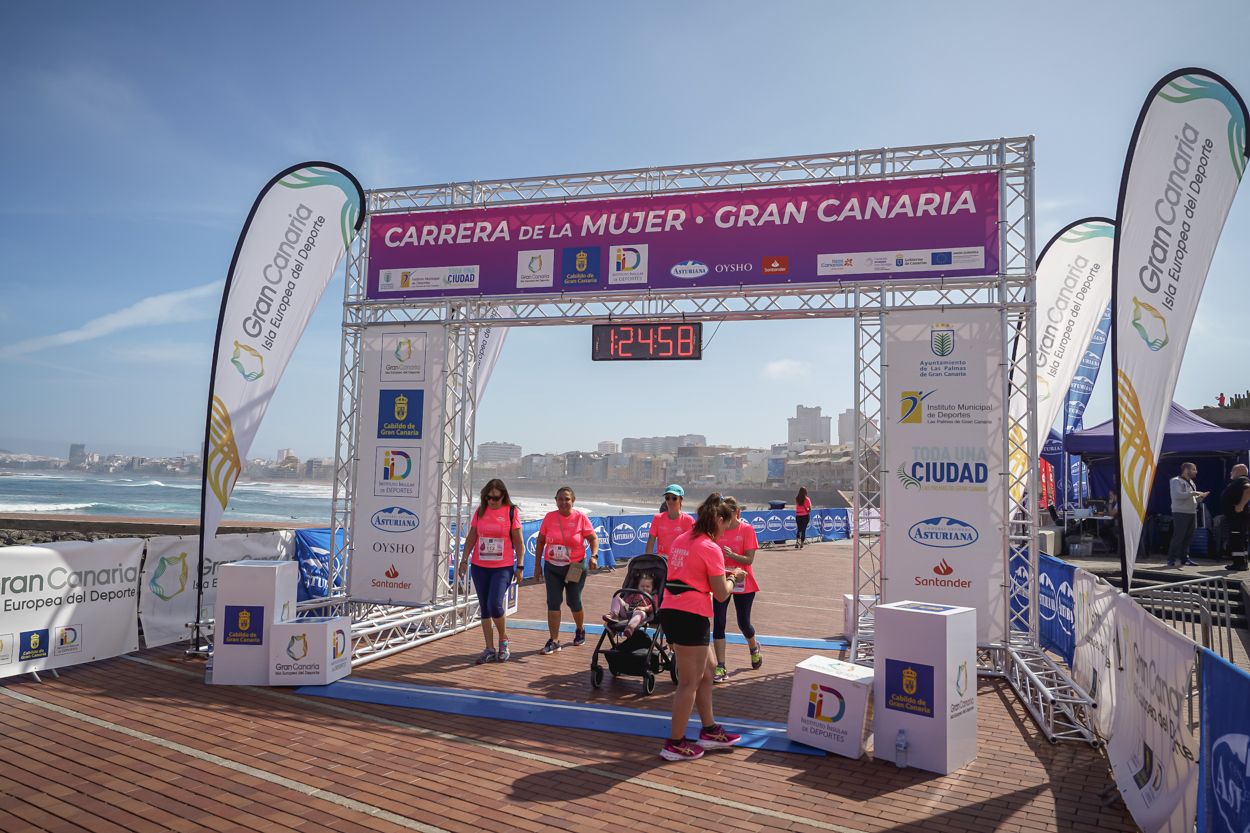 Las fotos de meta de la Carrera de la Mujer de Gran Canaria 12 24 08 15701 O