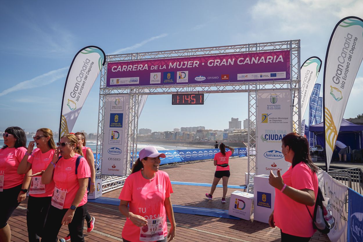 Las fotos de meta de la Carrera de la Mujer de Gran Canaria 12 14 02 15701 O