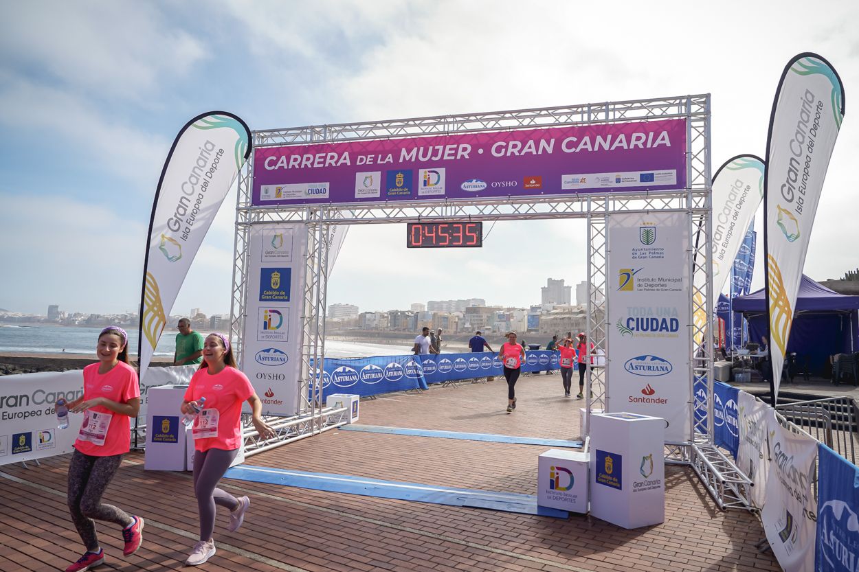 Las fotos de meta de la Carrera de la Mujer de Gran Canaria 11 44 46 15701 O