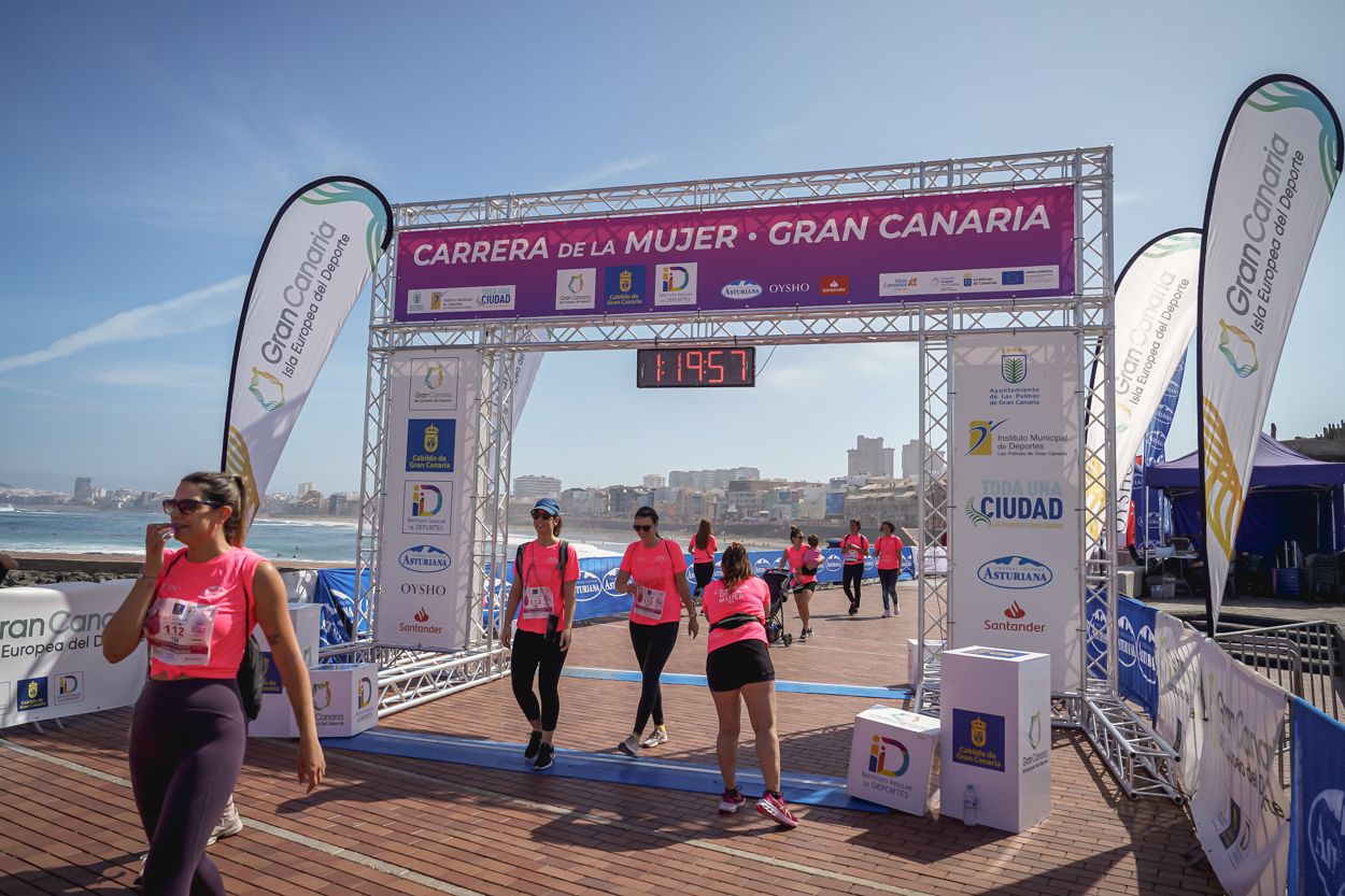 Las fotos de meta de la Carrera de la Mujer de Gran Canaria 12 19 08 15701 O