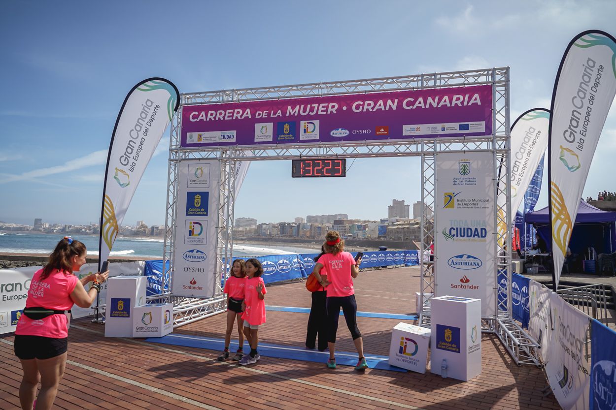 Las fotos de meta de la Carrera de la Mujer de Gran Canaria 12 31 33 15701 O