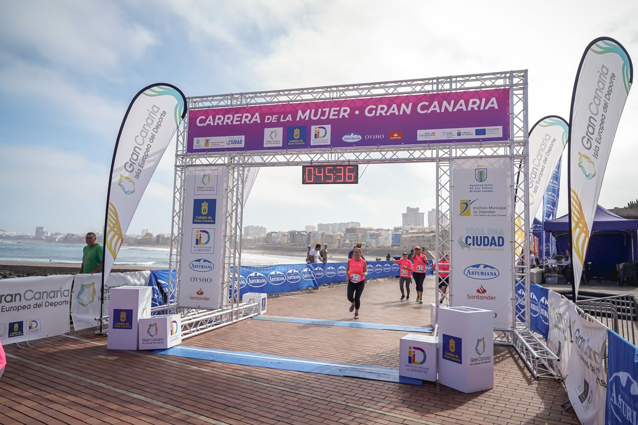 Las fotos de meta de la Carrera de la Mujer de Gran Canaria 11 44 47 15701 O