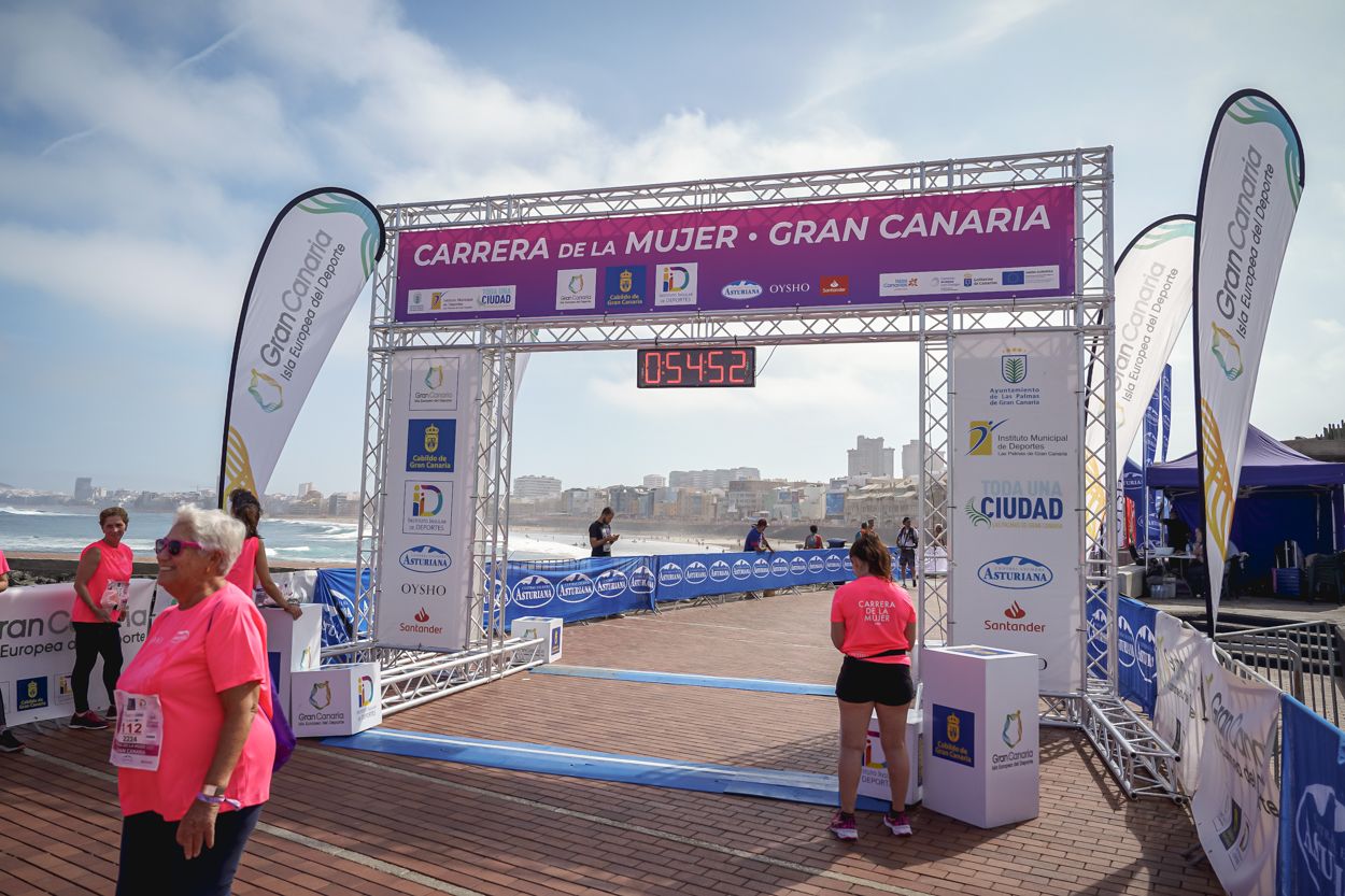 Las fotos de meta de la Carrera de la Mujer de Gran Canaria 11 54 03 15701 O