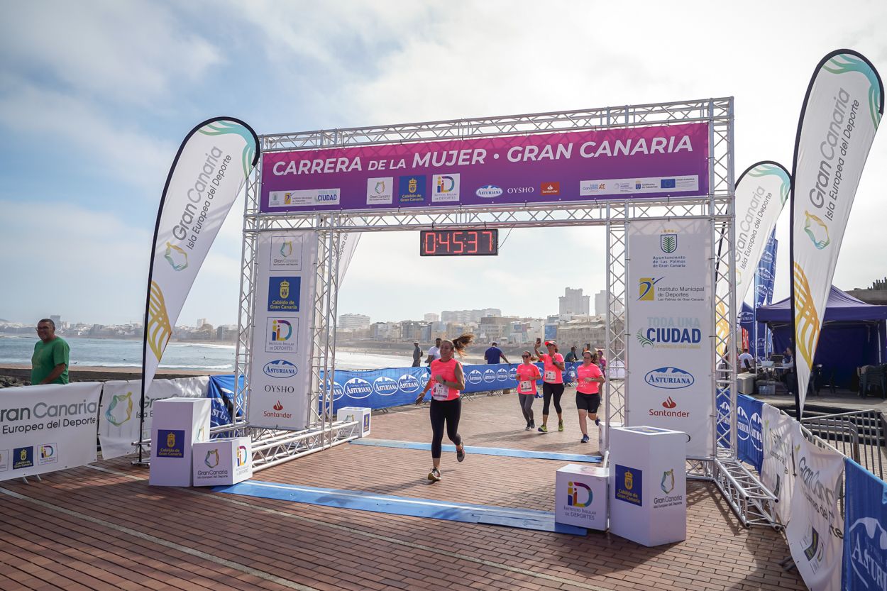 Las fotos de meta de la Carrera de la Mujer de Gran Canaria 11 44 48 15701 O
