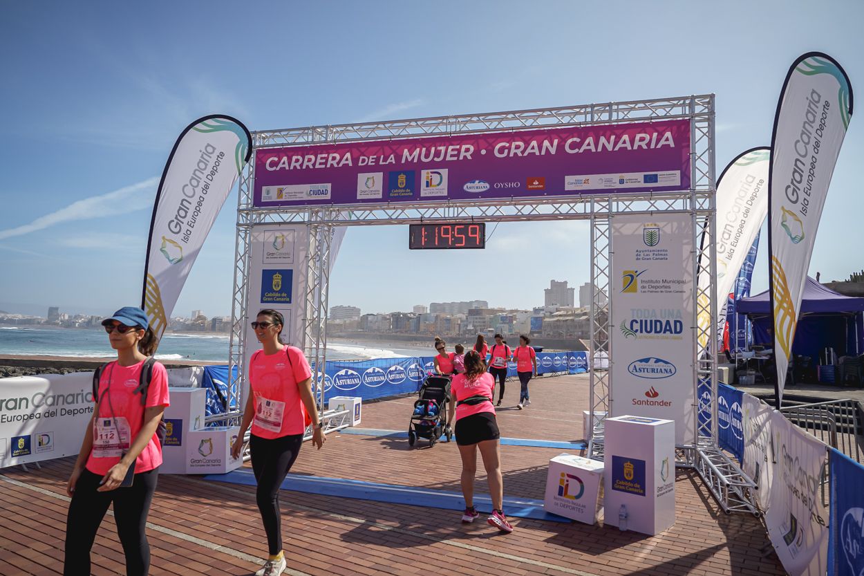 Las fotos de meta de la Carrera de la Mujer de Gran Canaria 12 19 10 15701 O