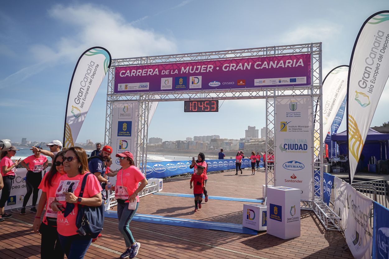 Las fotos de meta de la Carrera de la Mujer de Gran Canaria 12 04 04 15701 O