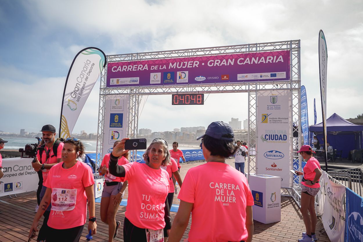 Las fotos de meta de la Carrera de la Mujer de Gran Canaria 11 39 58 15701 O