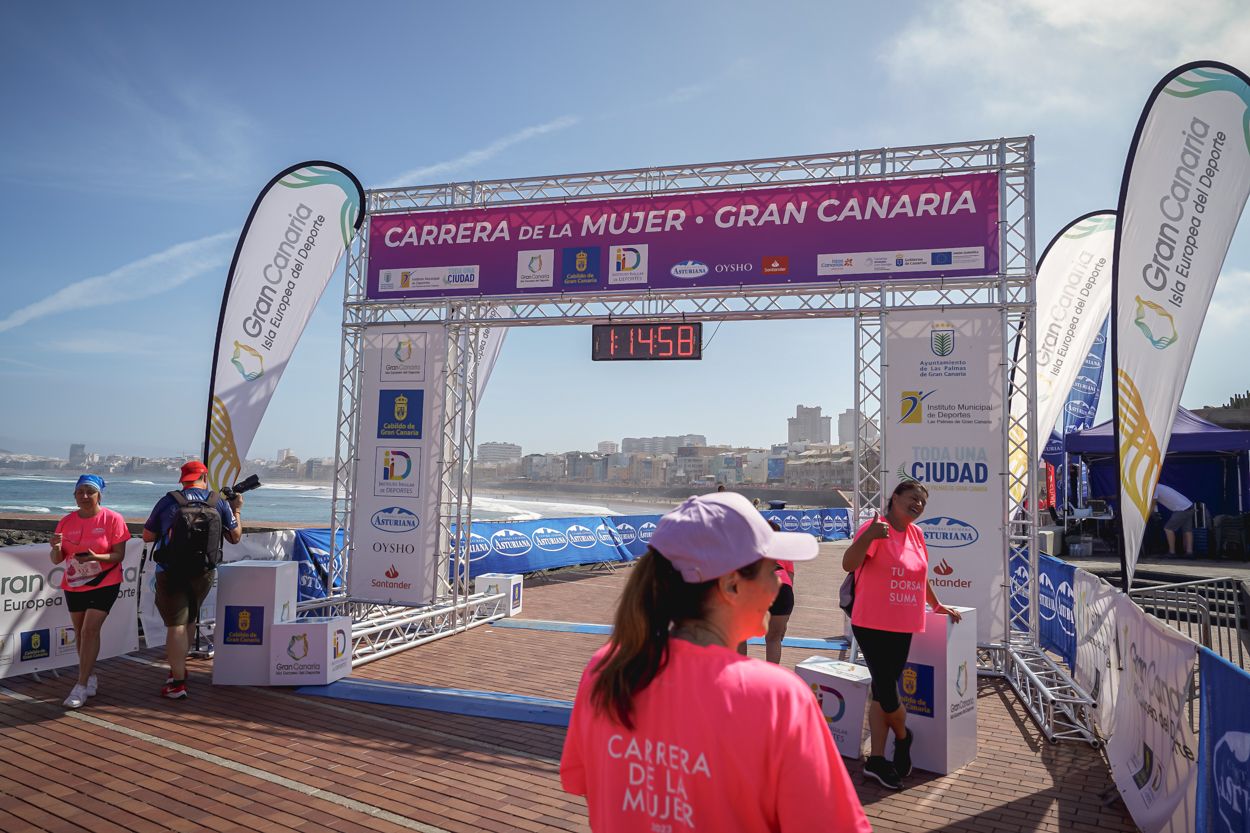 Las fotos de meta de la Carrera de la Mujer de Gran Canaria 12 14 09 15701 O