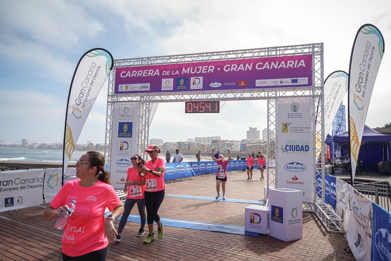 Las fotos de meta de la Carrera de la Mujer de Gran Canaria 11 44 52 15701 O