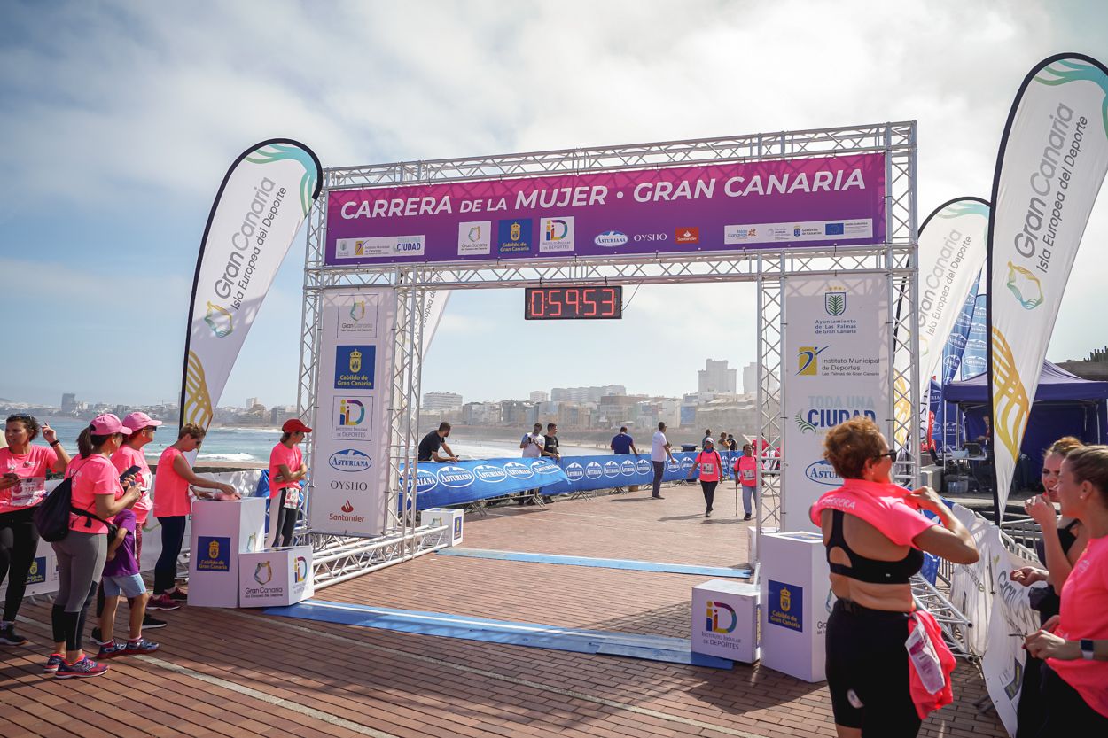 Las fotos de meta de la Carrera de la Mujer de Gran Canaria 11 59 04 15701 O