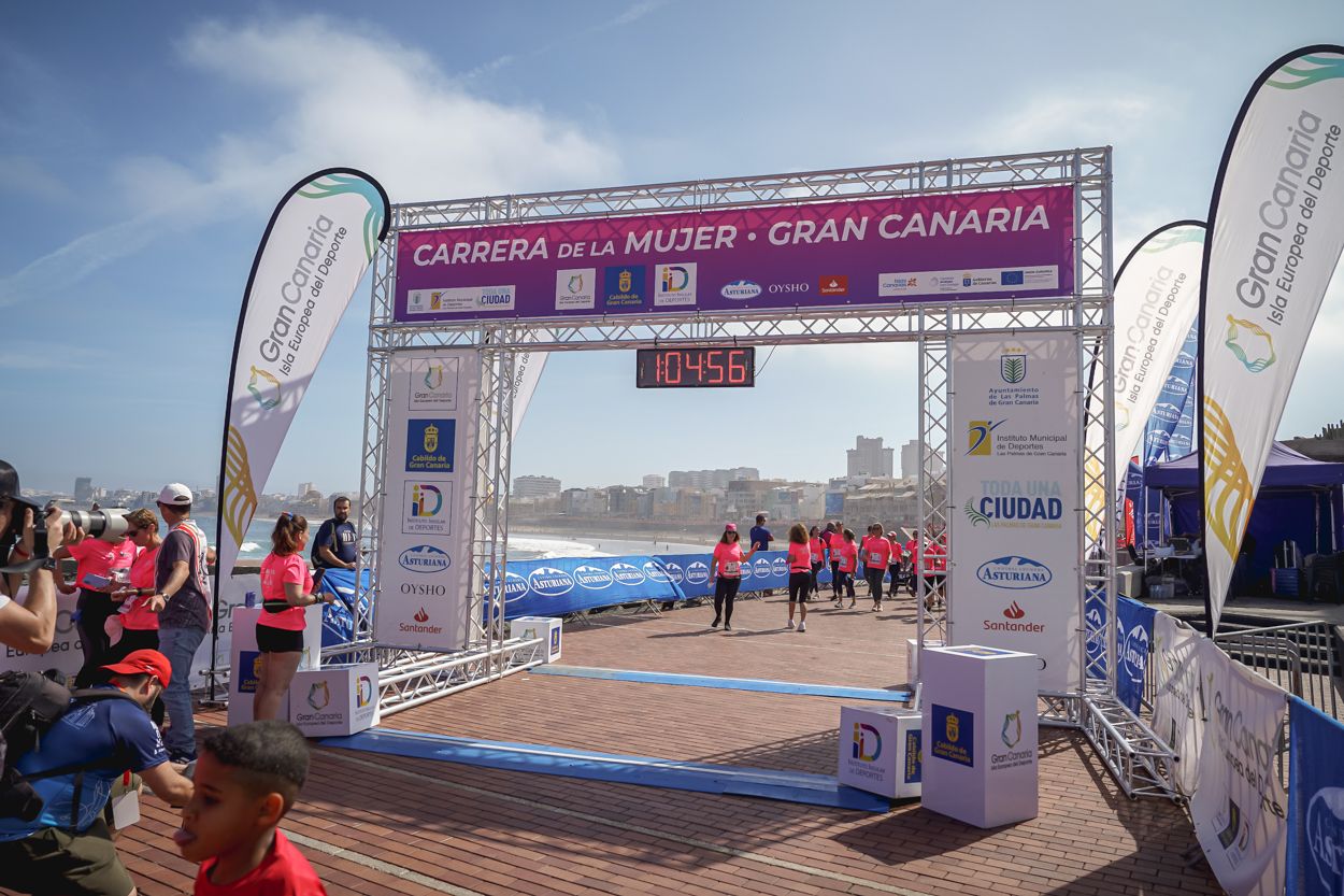 Las fotos de meta de la Carrera de la Mujer de Gran Canaria 12 04 07 15701 O