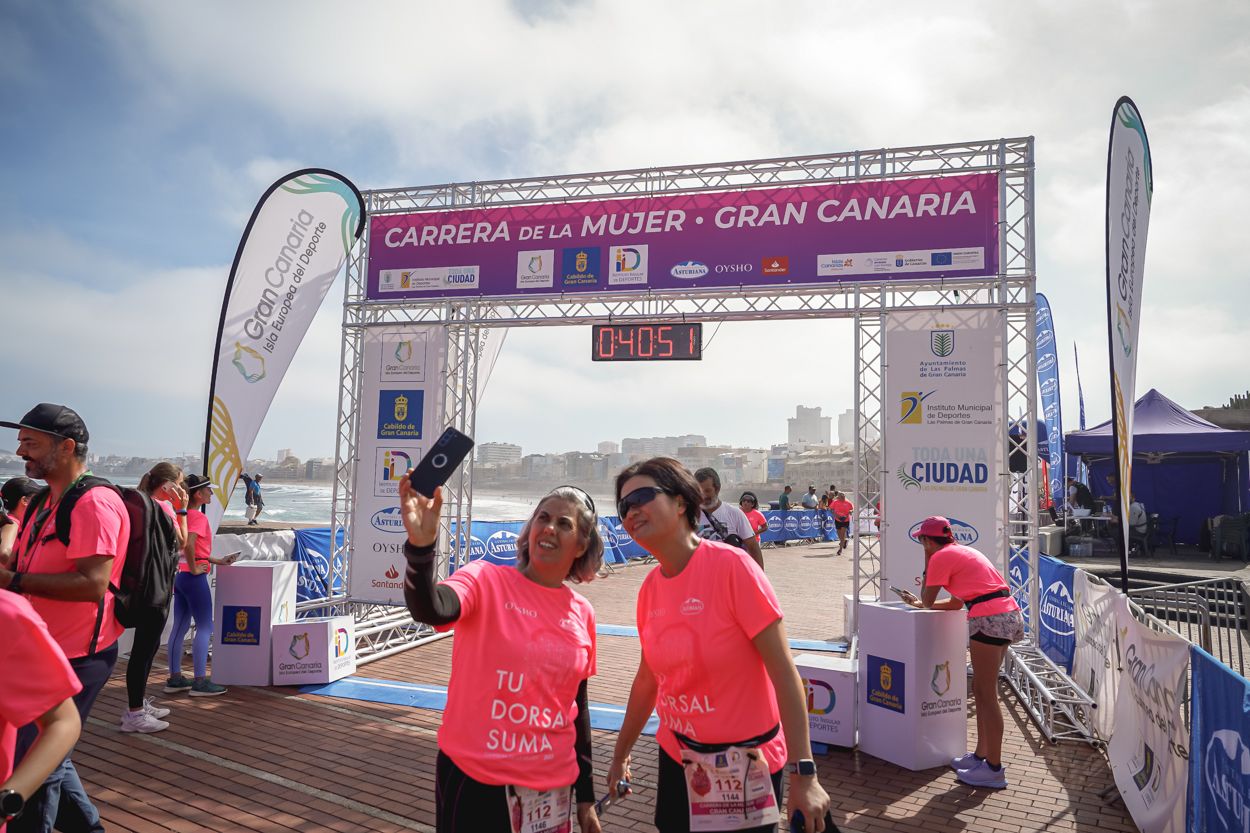 Las fotos de meta de la Carrera de la Mujer de Gran Canaria 11 40 01 15701 O