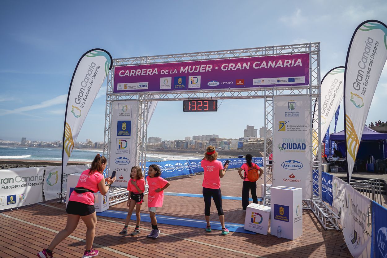 Las fotos de meta de la Carrera de la Mujer de Gran Canaria 12 31 41 15701 O