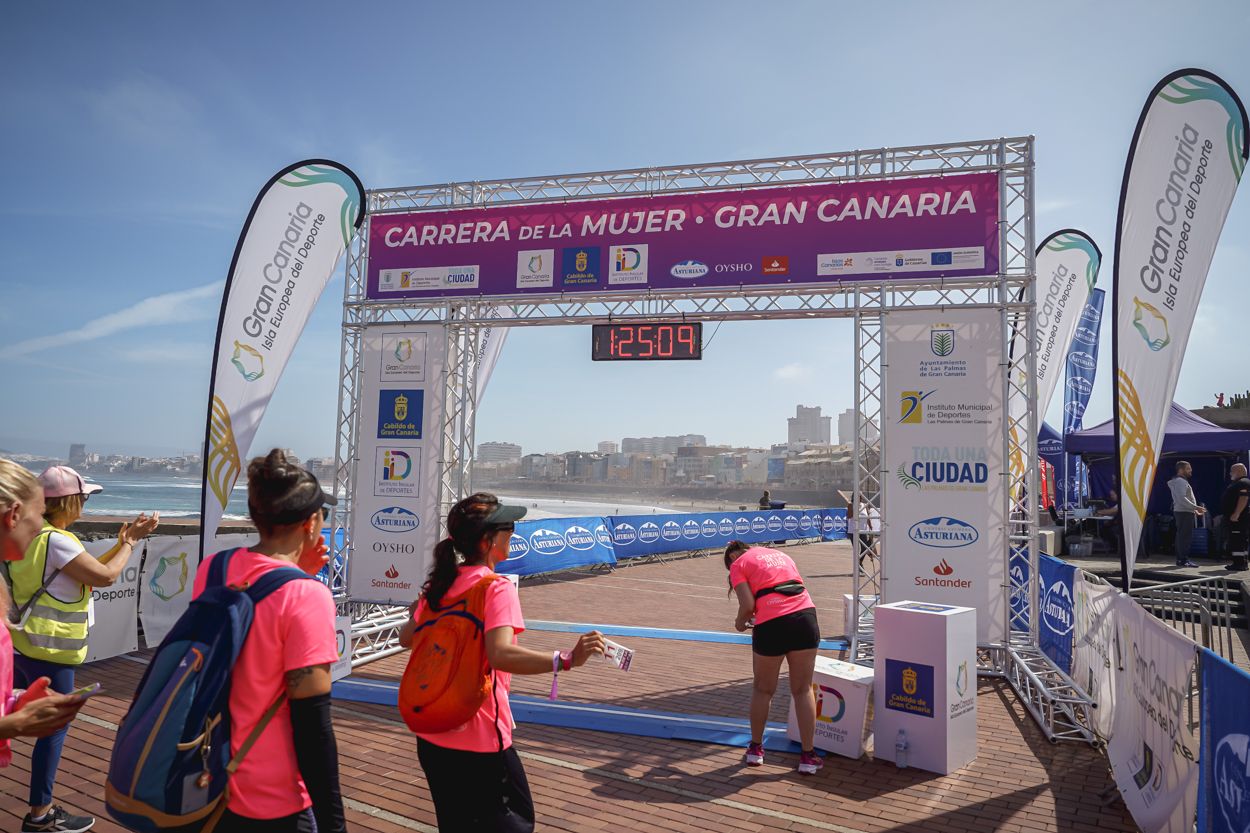 Las fotos de meta de la Carrera de la Mujer de Gran Canaria 12 24 19 15701 O