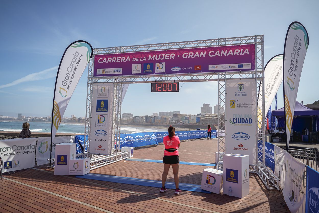 Las fotos de meta de la Carrera de la Mujer de Gran Canaria 12 19 18 15701 O
