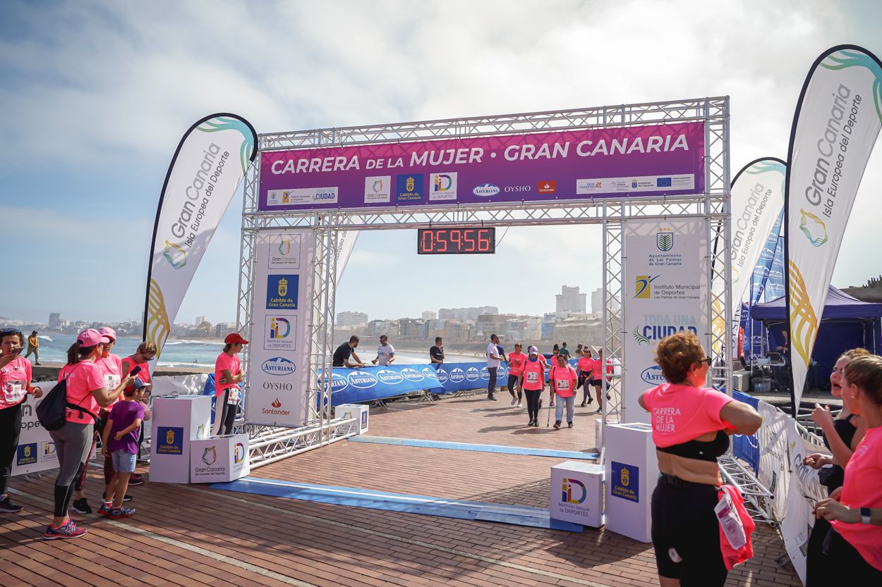 Las fotos de meta de la Carrera de la Mujer de Gran Canaria 11 59 07 15701 O