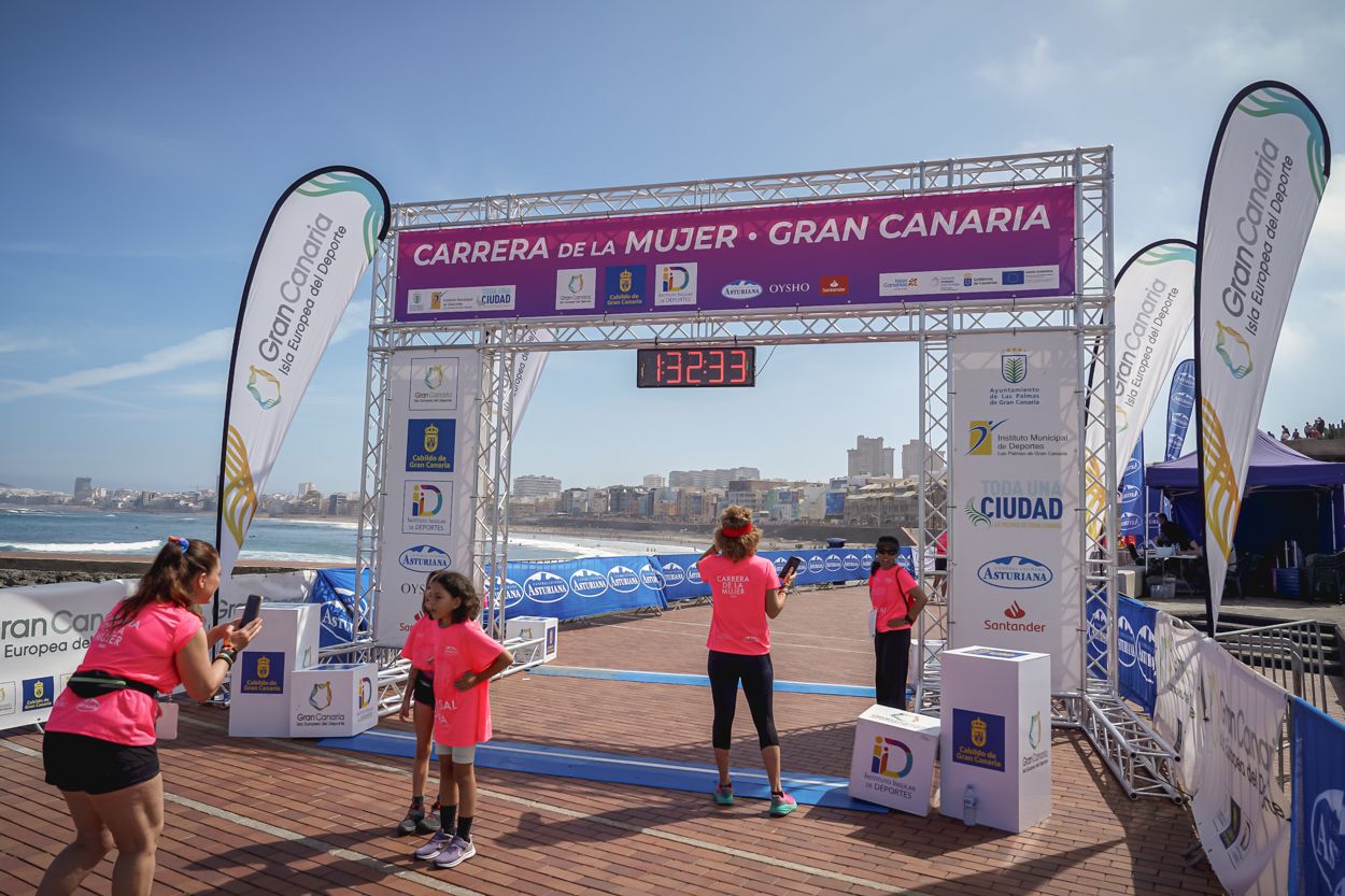 Las fotos de meta de la Carrera de la Mujer de Gran Canaria 12 31 43 15701 O