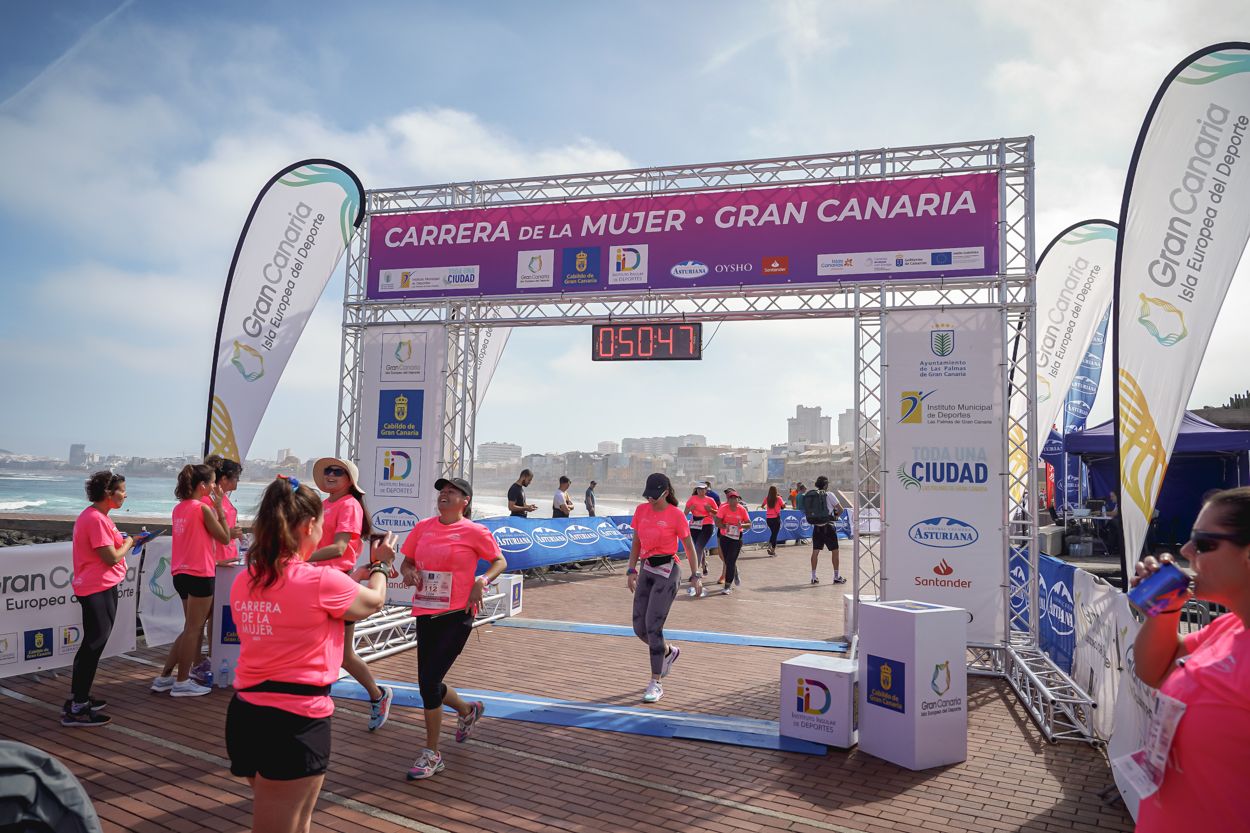 Las fotos de meta de la Carrera de la Mujer de Gran Canaria 11 49 57 15701 O