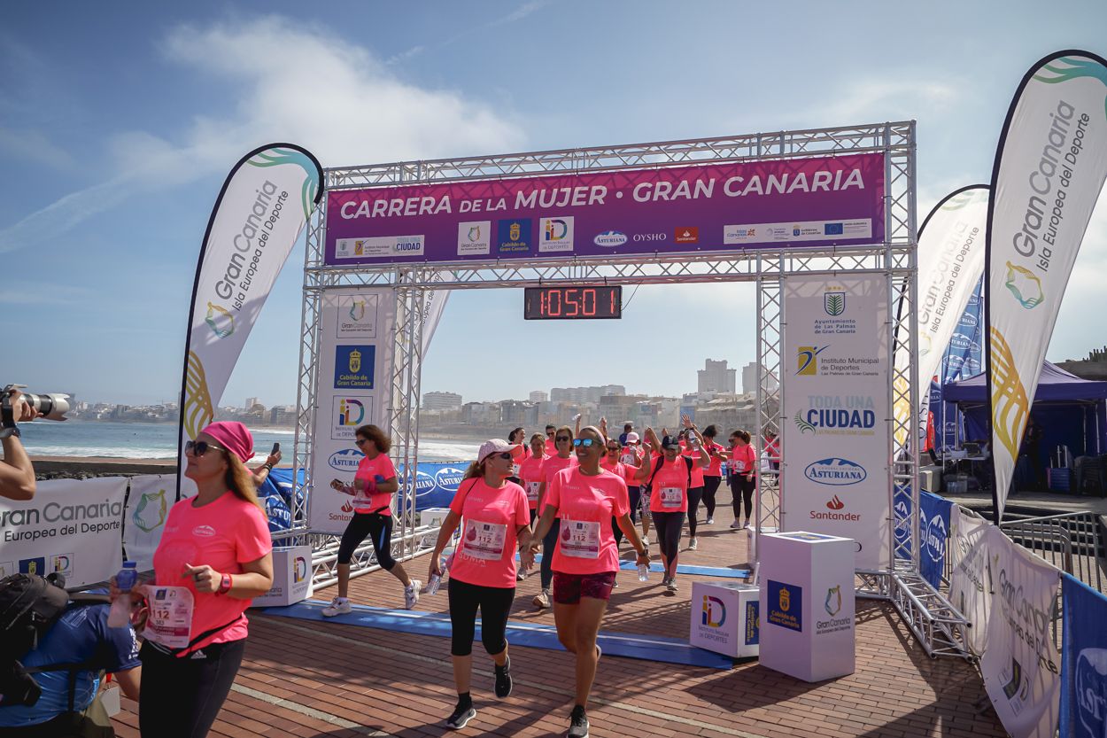 Las fotos de meta de la Carrera de la Mujer de Gran Canaria 12 04 12 15701 O