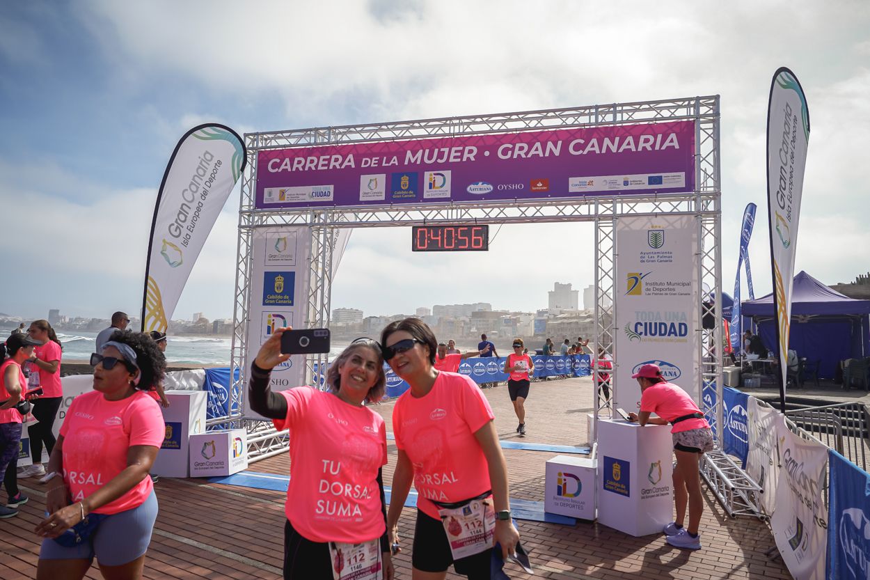 Las fotos de meta de la Carrera de la Mujer de Gran Canaria 11 40 06 15701 O