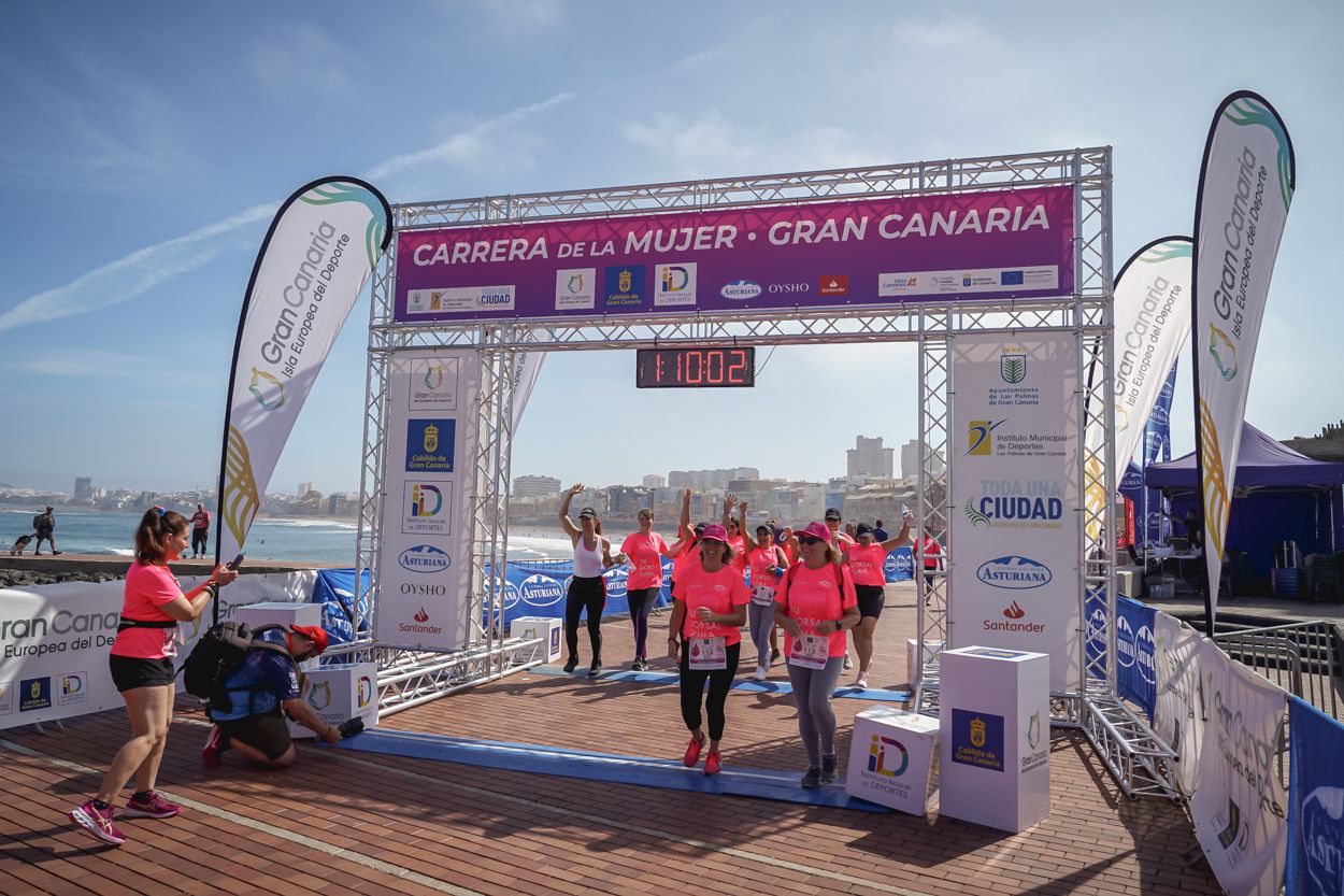 Las fotos de meta de la Carrera de la Mujer de Gran Canaria 12 09 13 15701 O