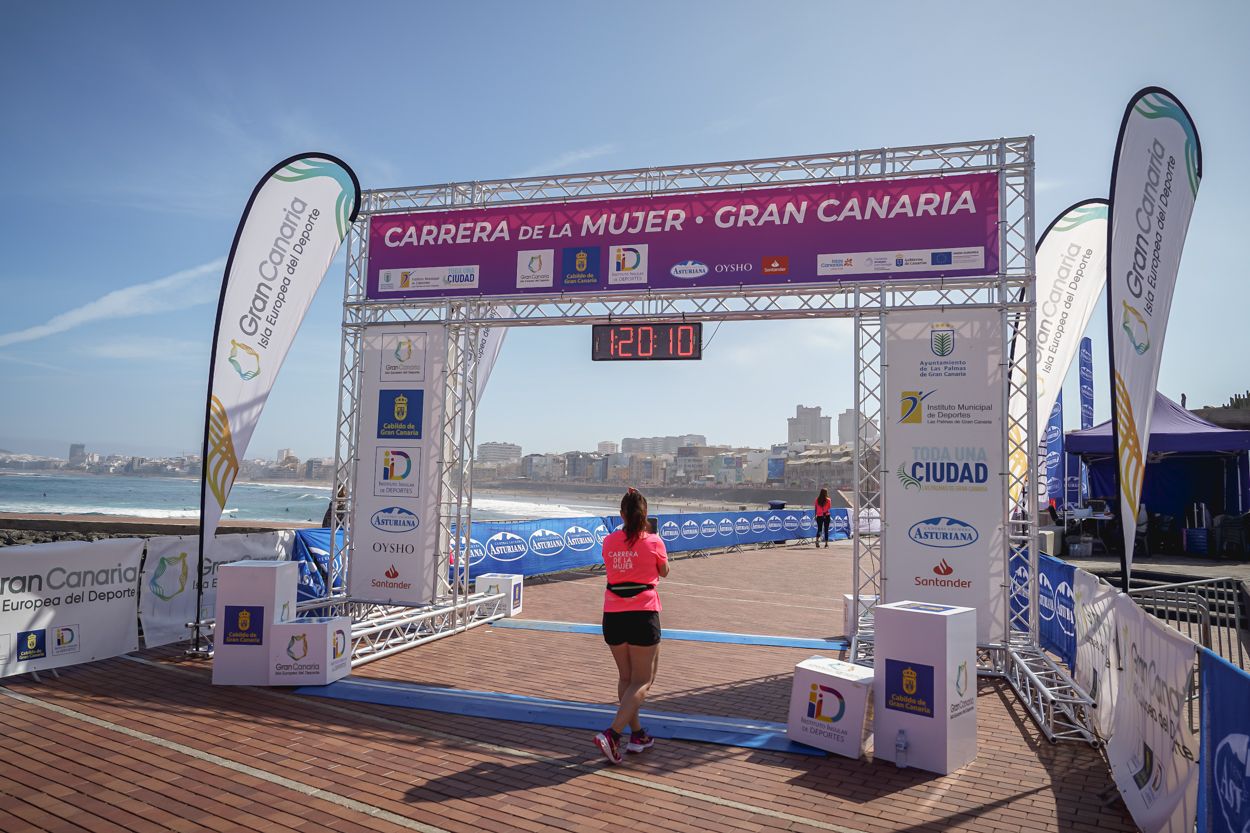 Las fotos de meta de la Carrera de la Mujer de Gran Canaria 12 19 21 15701 O